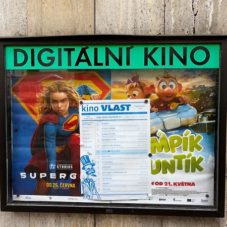 Stylovy Primo U Lanovky, Vlastni Garazove Stani *