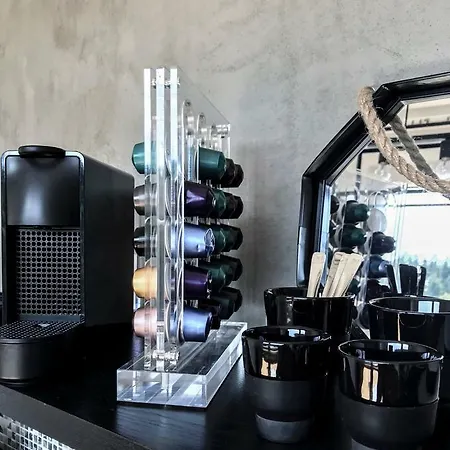 Appartamento Stylový Přímo U Lanovky, Vlastní Garážové Stání *