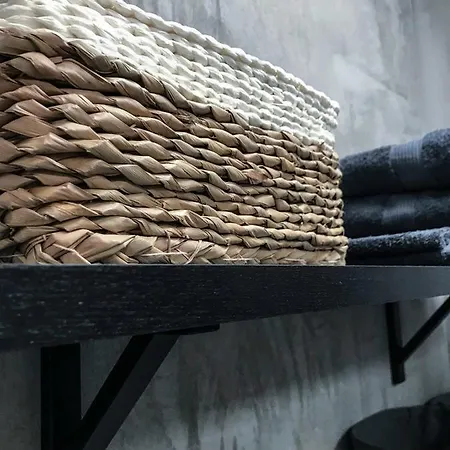 Appartamento Stylový Přímo U Lanovky, Vlastní Garážové Stání *